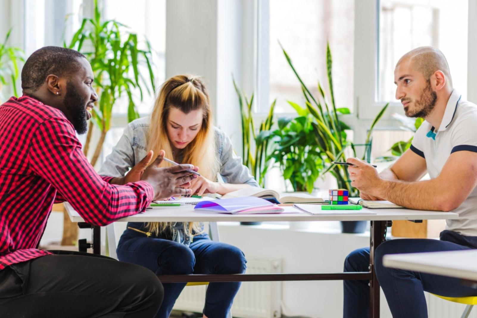 Planning financier avec objectifs d'épargne et investissement